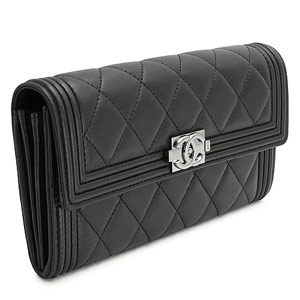 シャネル財布スーパーコピーCHANEL 二つ折りフラップ BOY CHANEL/ボーイシャネル キルティング マトラッセ レザー ブラック A68910 - 商品画像 3