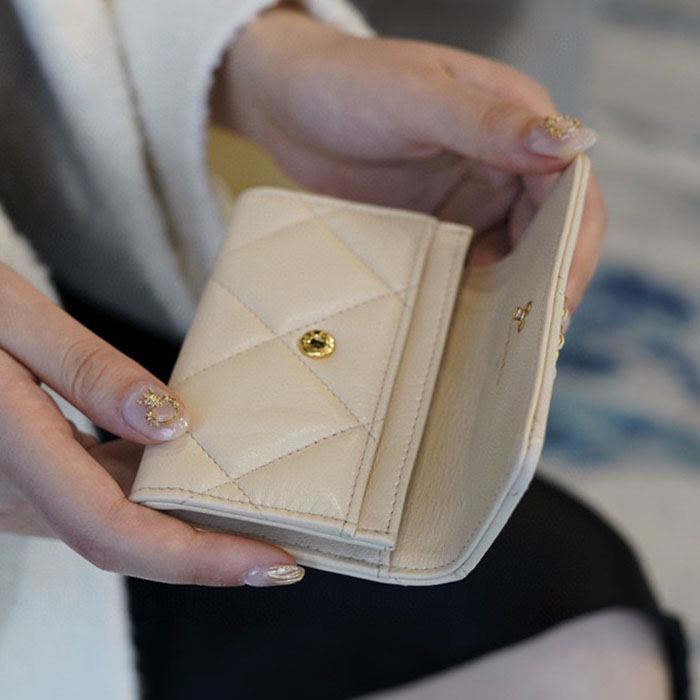 CHANEL 19 フラップ カードケース ミニ財布 コピー AP1790 - 商品画像 6