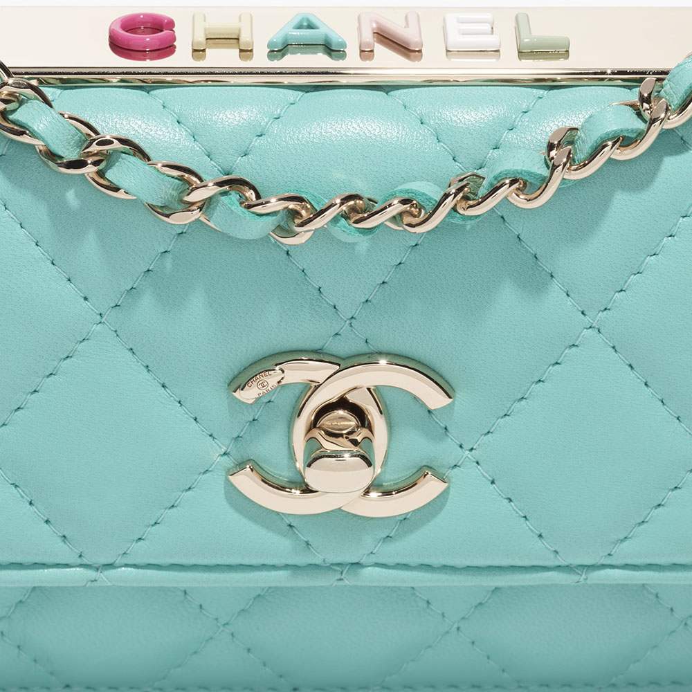 シャネル スーパーコピー フラップ フォン ケース チェーン付き ロゴ AP3493 B14988 NS837 - 商品画像 5