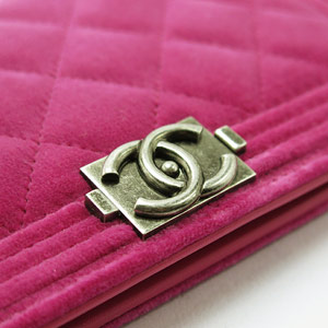 シャネルコピー長財布 CHANEL 二つ折り BOY CHANEL/ボーイシャネル マトラッセ ベロア ローズ A68901 - 商品画像 5
